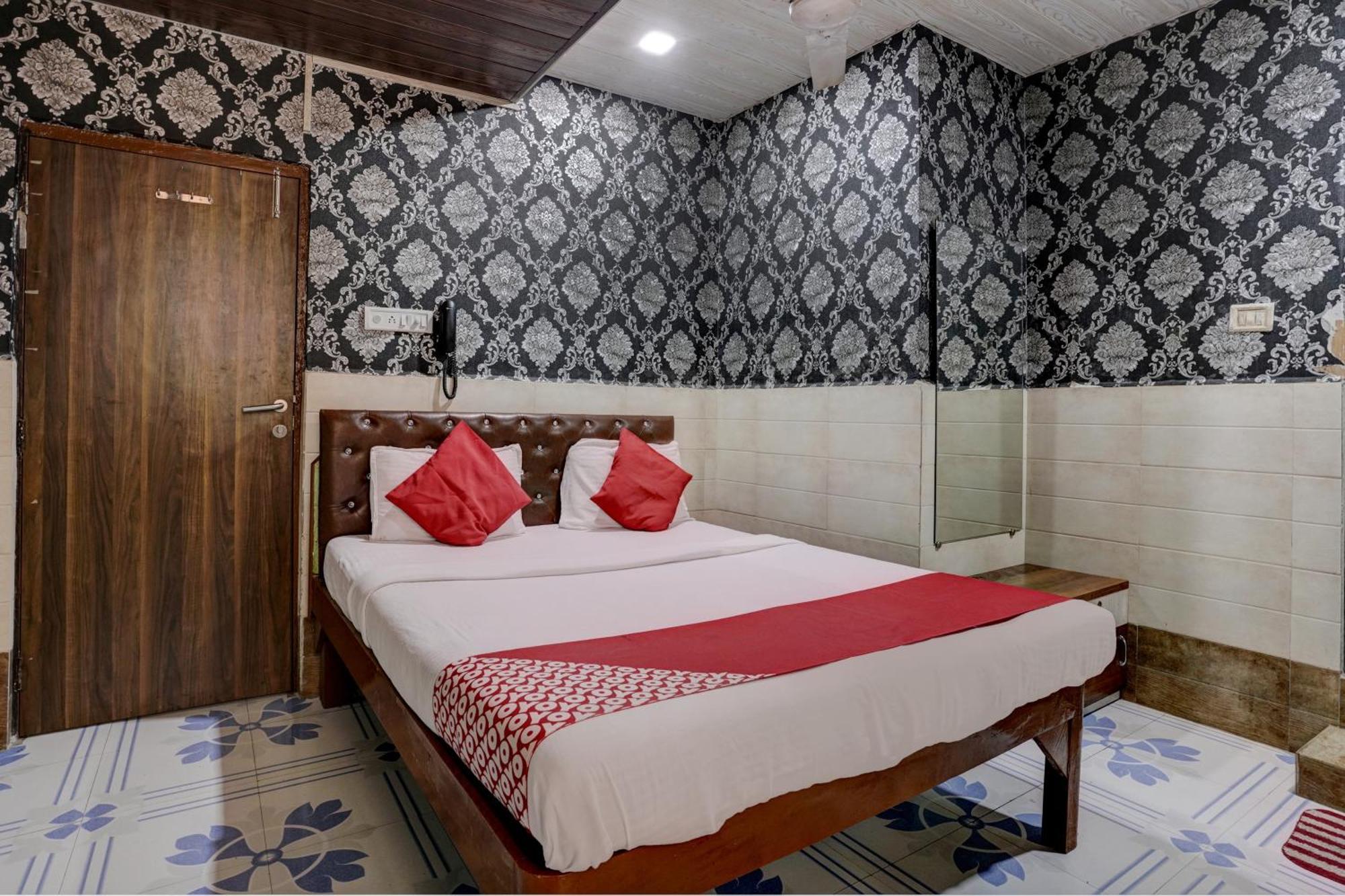 Hotel O Sapna Residency Βομβάη Εξωτερικό φωτογραφία